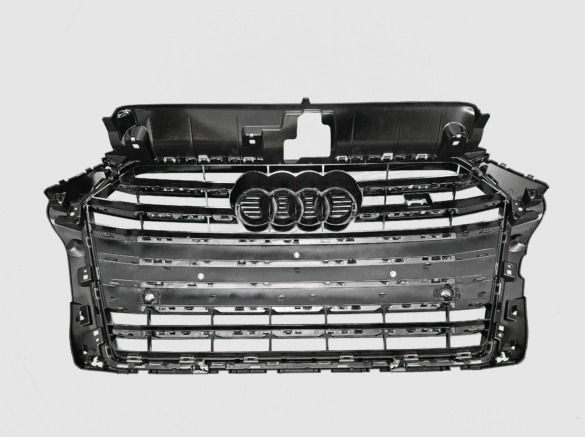 Maska Audi A3 8V 16-20 S3 look črna sijaj /krom